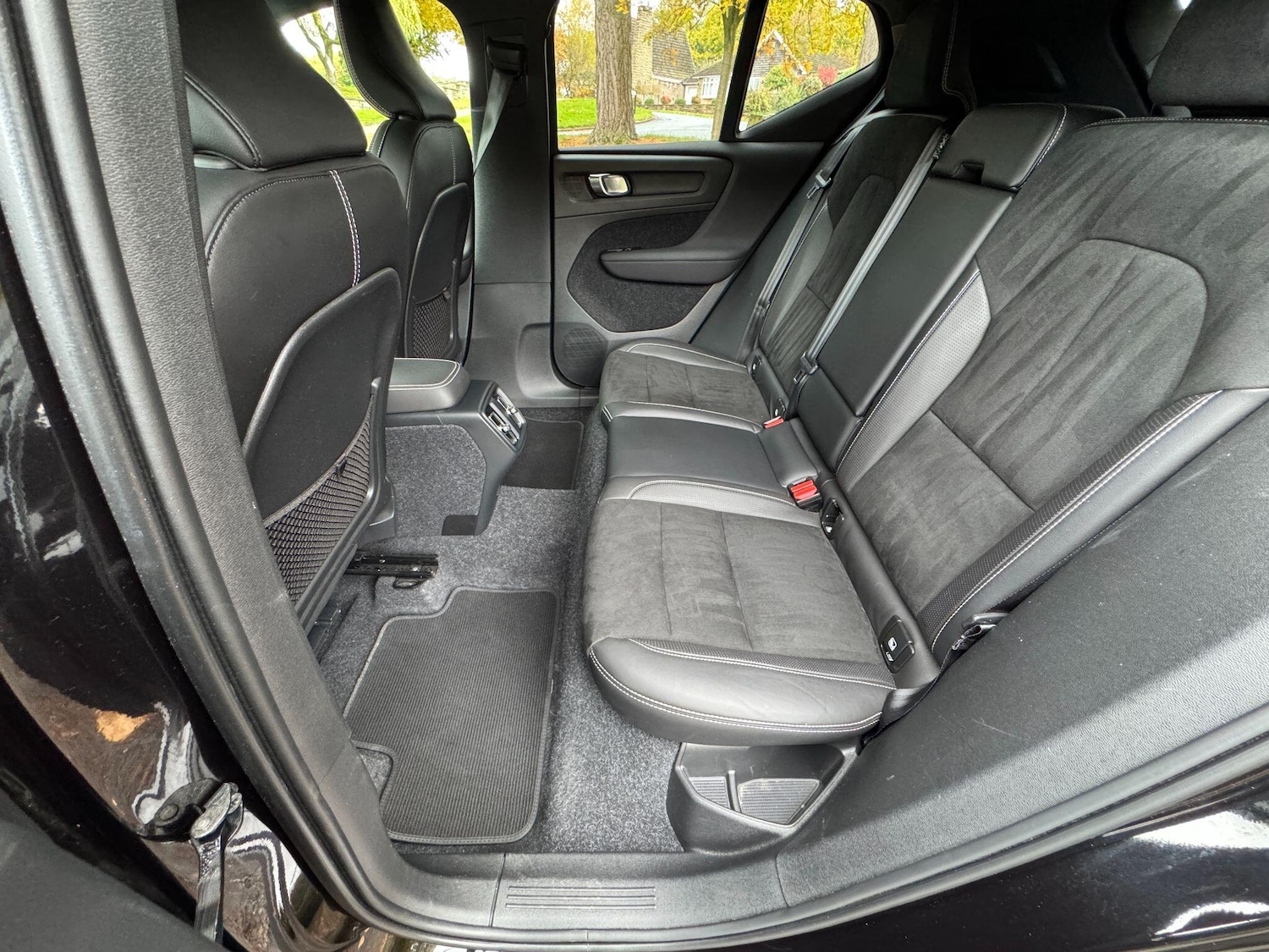 Used Volvo XC40 2020 for sale - 76457831: Photo 64