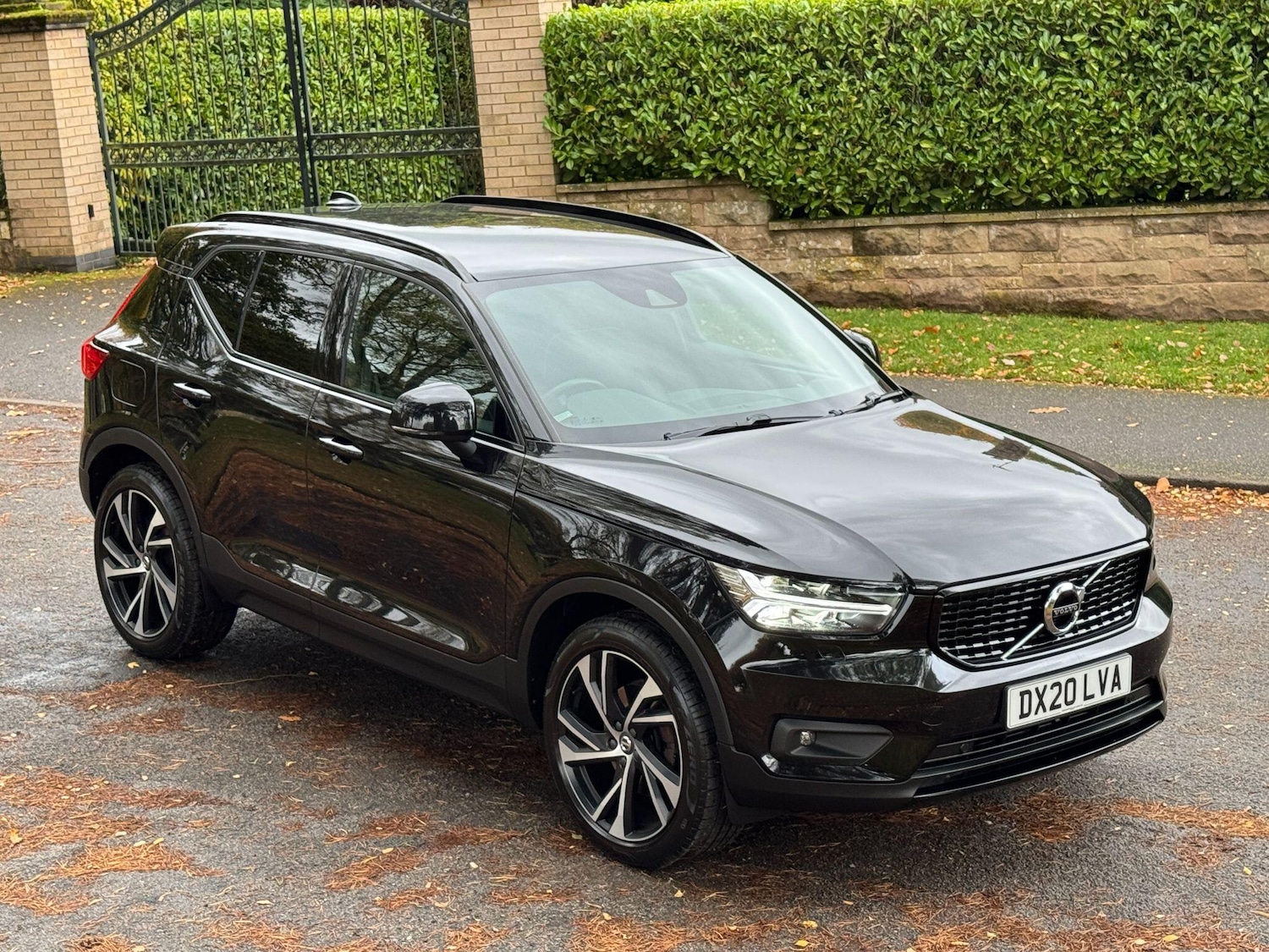 Used Volvo XC40 2020 for sale - 76457831: Photo 9