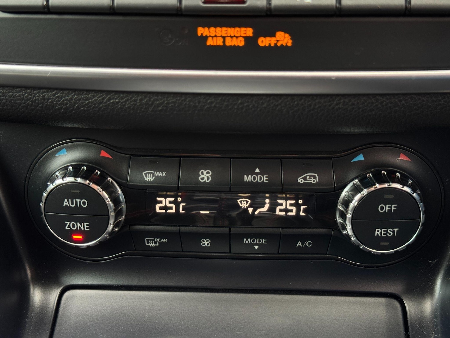 Used Mercedes-Benz GLA 2017 for sale - 77671572: Photo 70