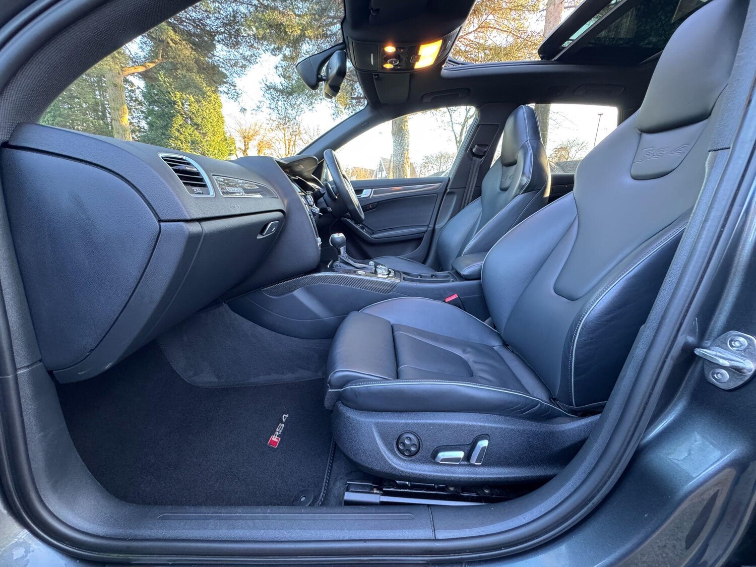 Used Audi RS4 Avant for sale - 77807889: Photo 64