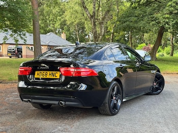 Used Jaguar XE 2019 for sale - 78843565: Photo