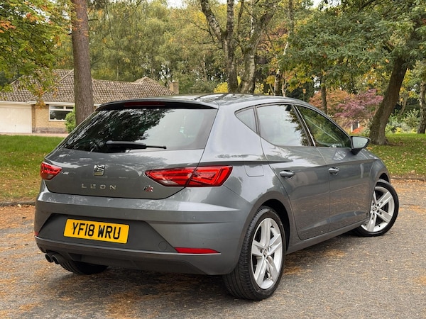 Used SEAT Leon 2018 for sale - 76294905: Photo 2