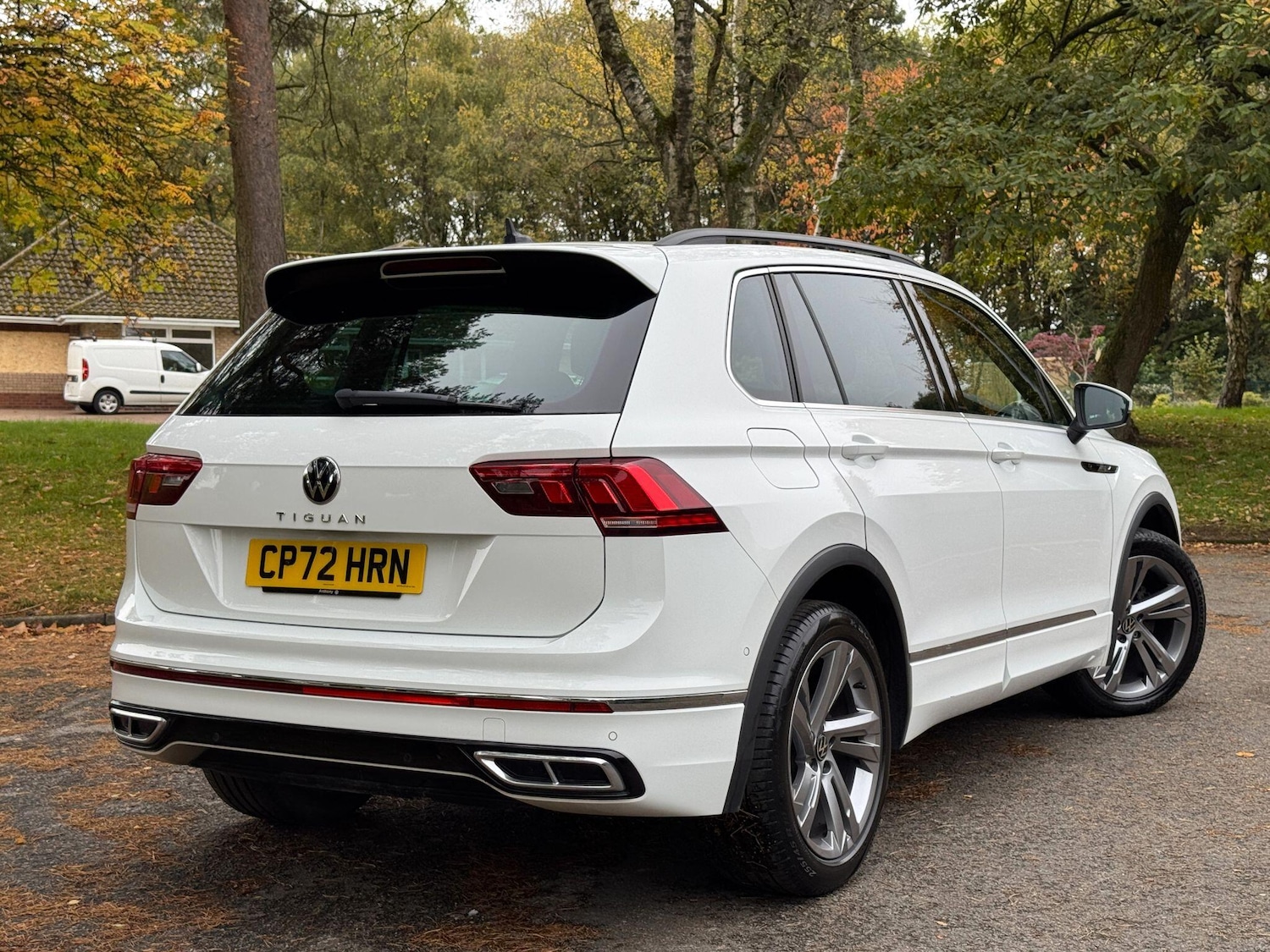 Used Volkswagen Tiguan 2023 for sale - 76458136: Photo 2