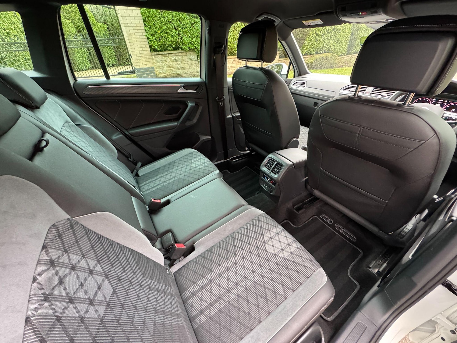 Used Volkswagen Tiguan 2023 for sale - 76458136: Photo 41