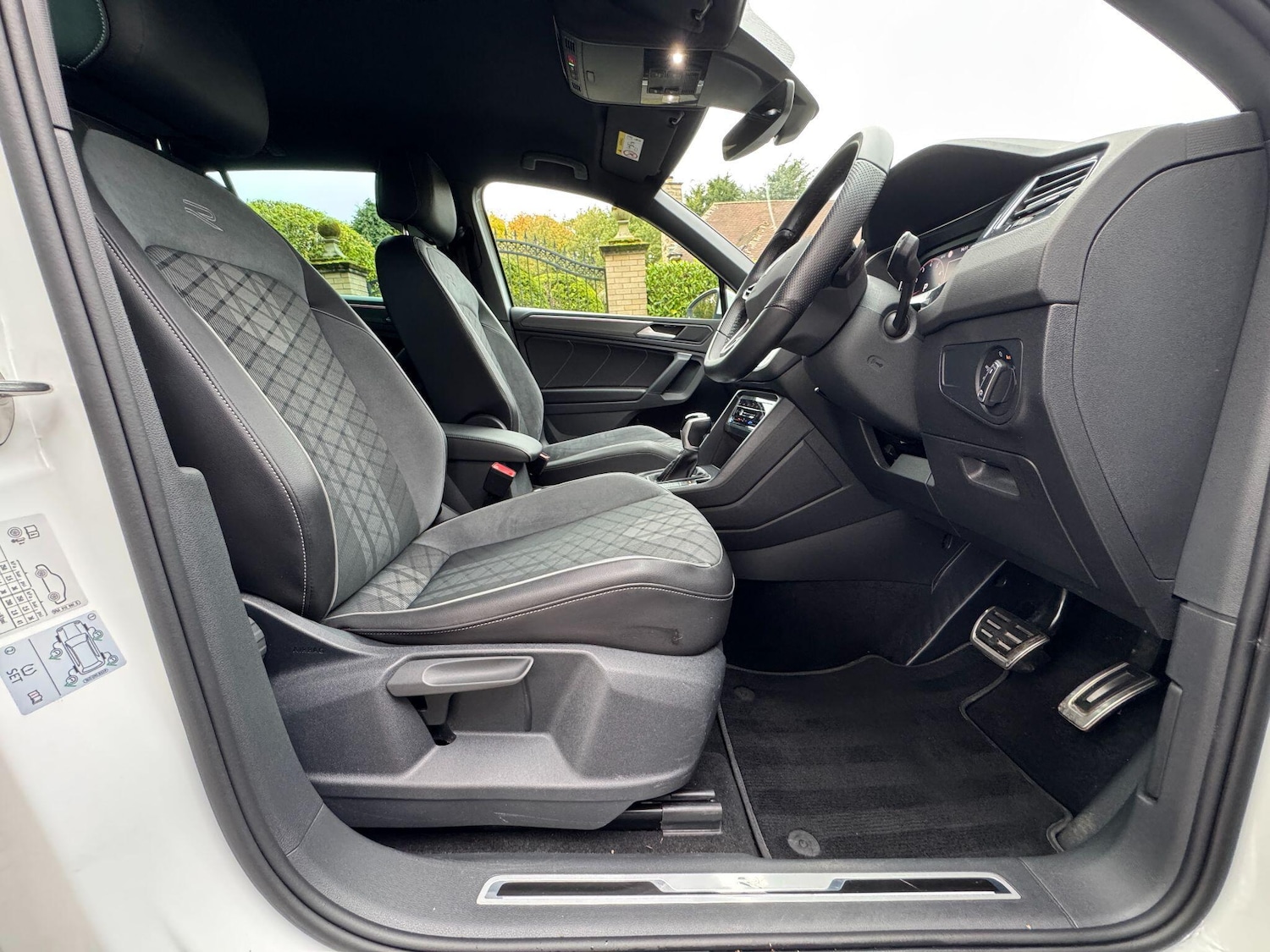 Used Volkswagen Tiguan 2023 for sale - 76458136: Photo 68