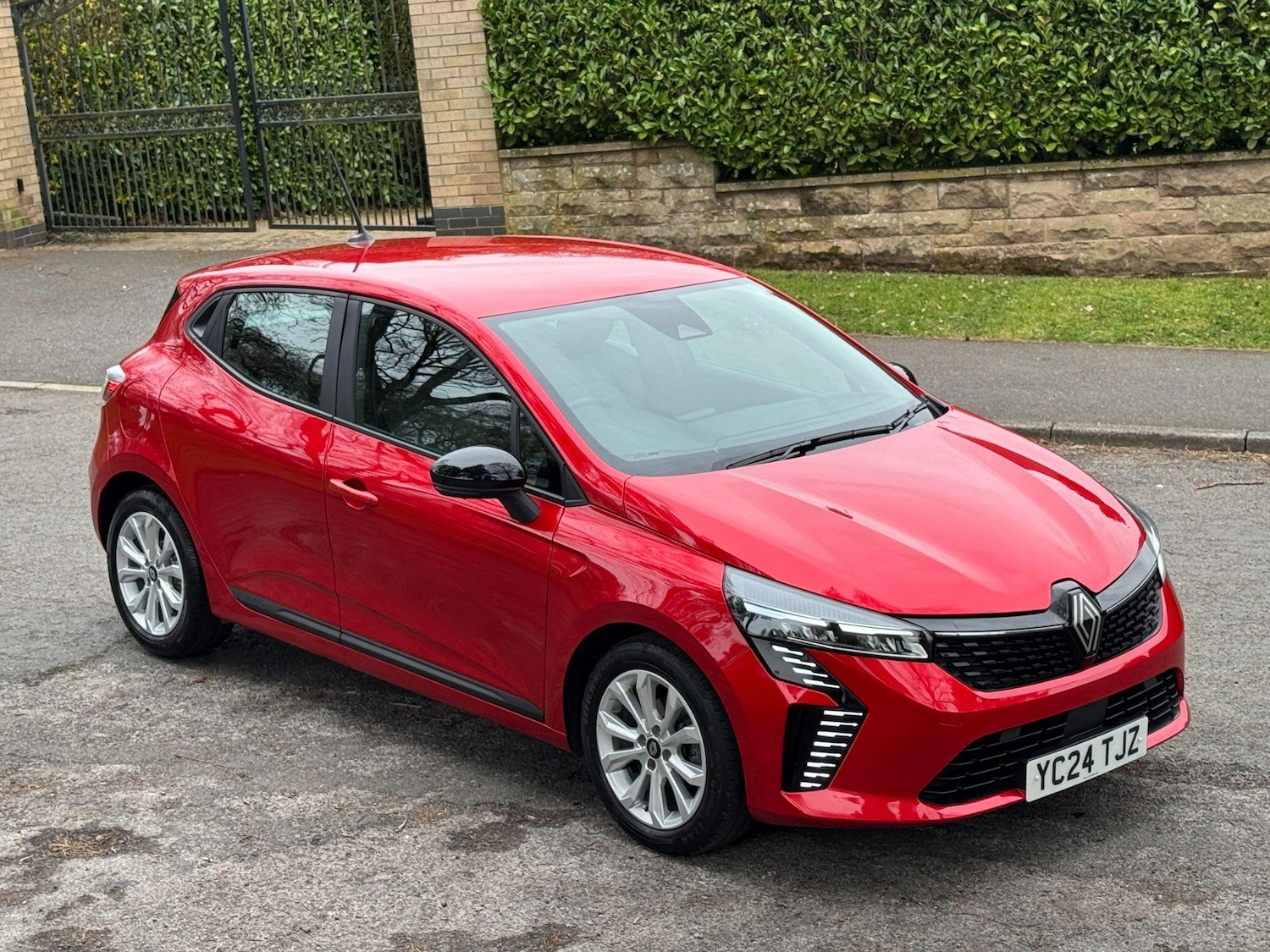 Used Renault Clio for sale - 78115511: Photo 10