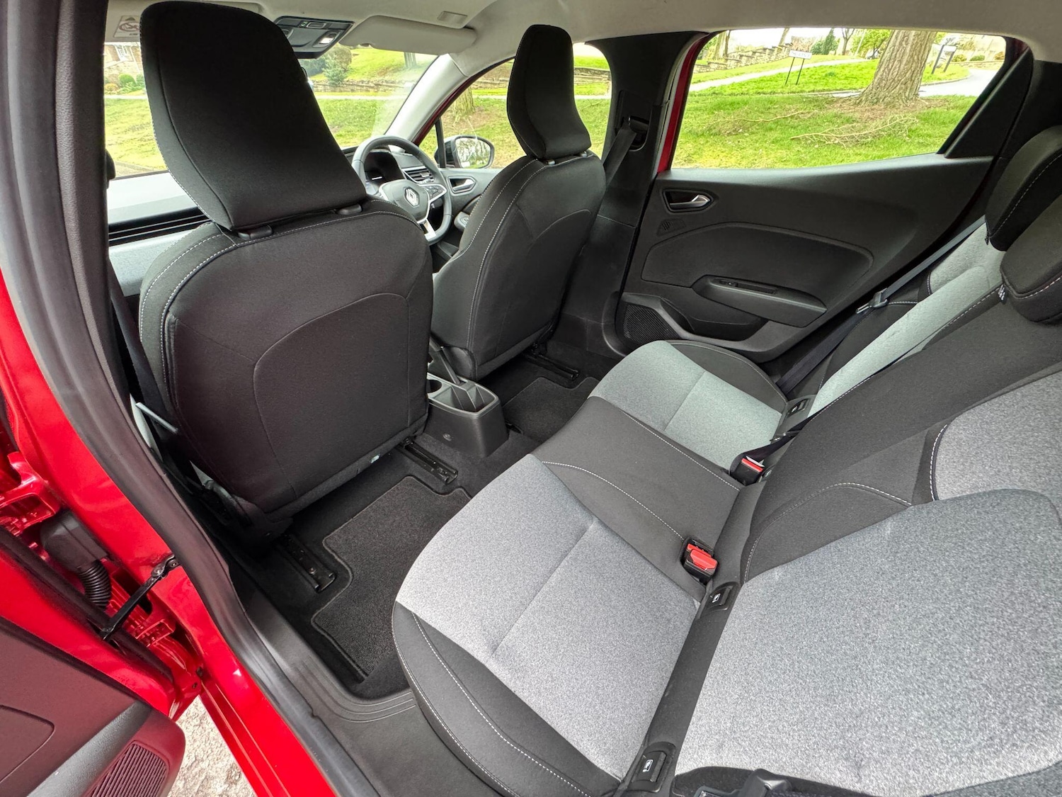 Used Renault Clio for sale - 78115511: Photo 12