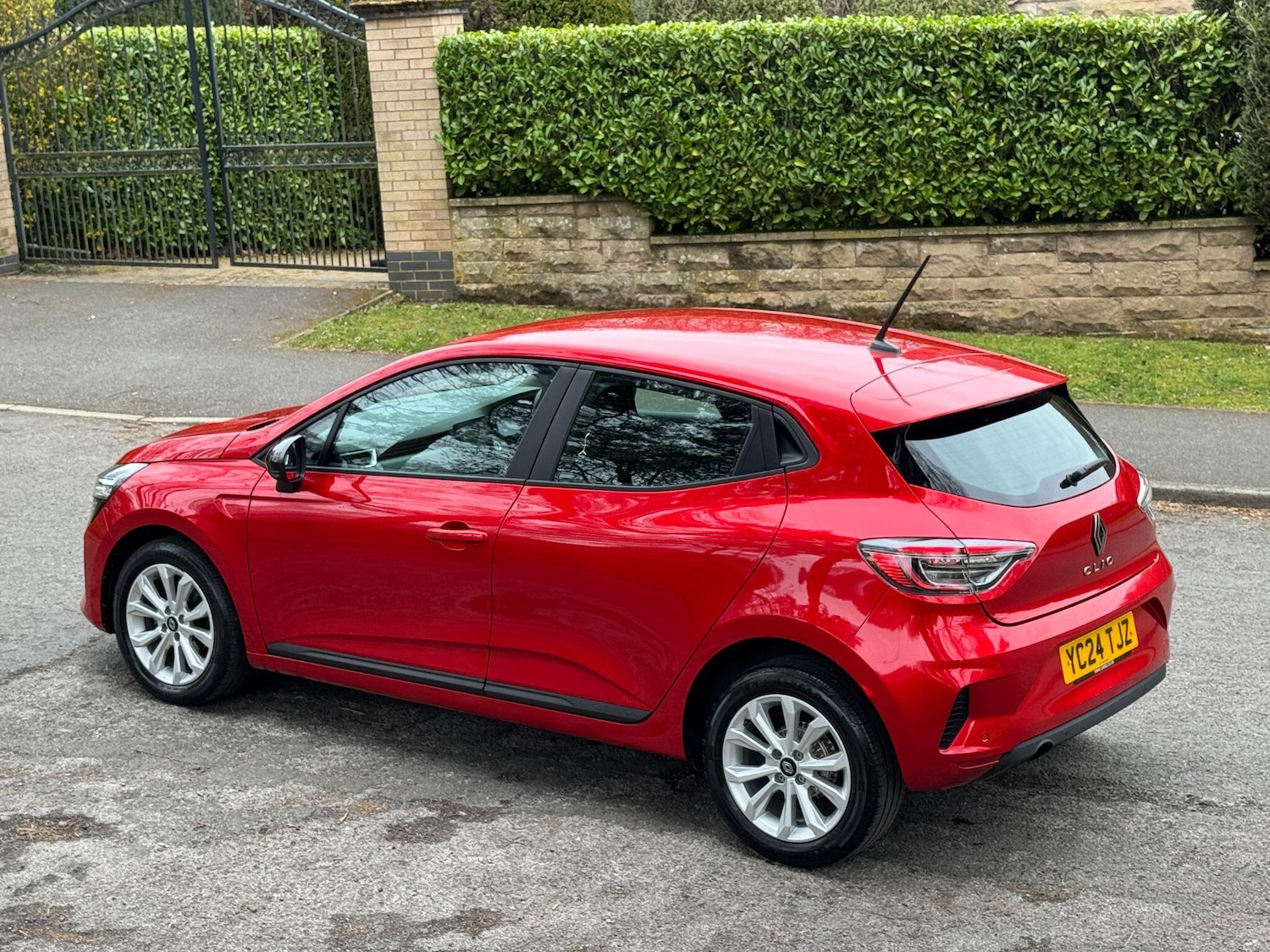 Used Renault Clio for sale - 78115511: Photo 14