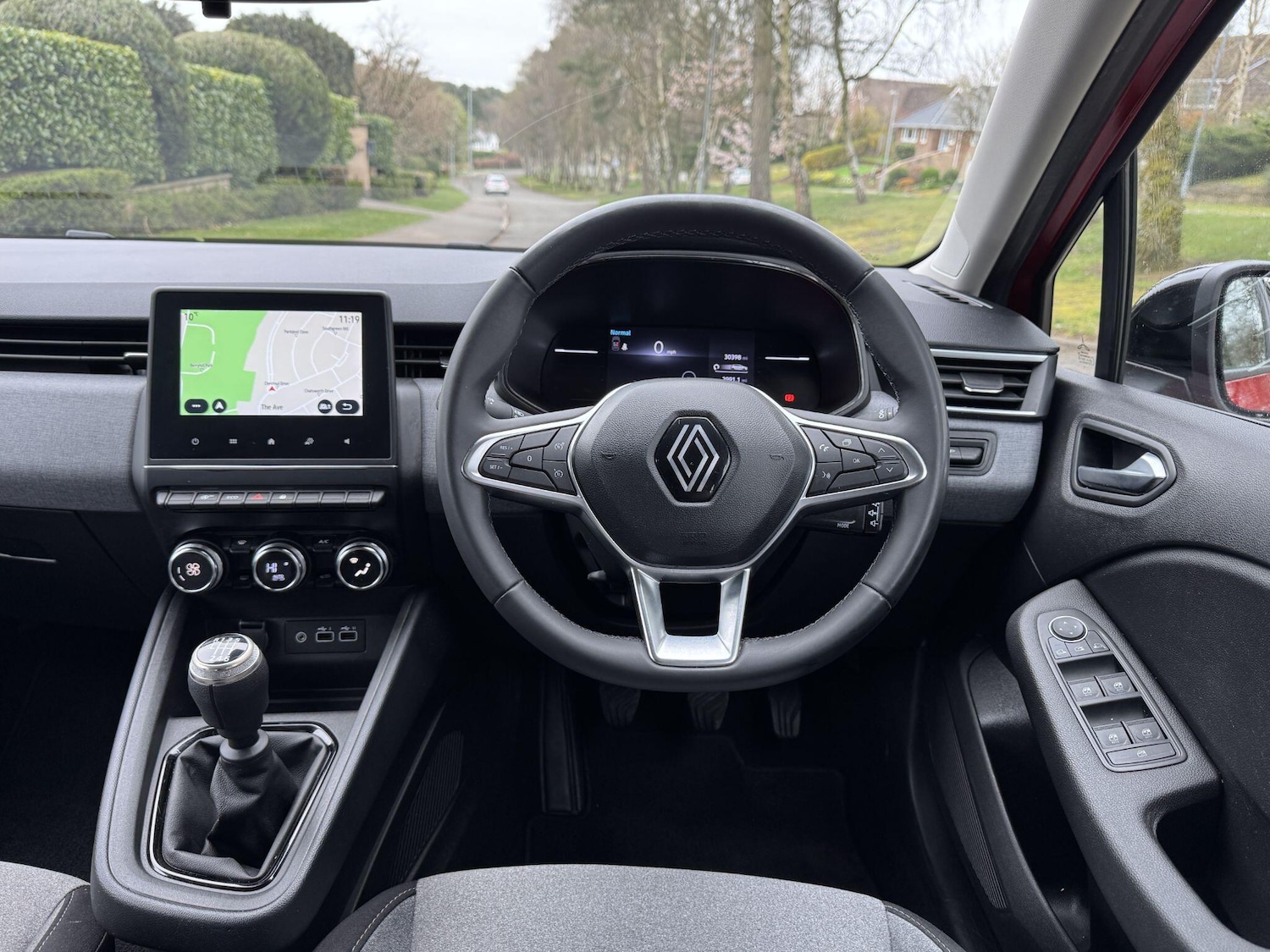 Used Renault Clio for sale - 78115511: Photo 15