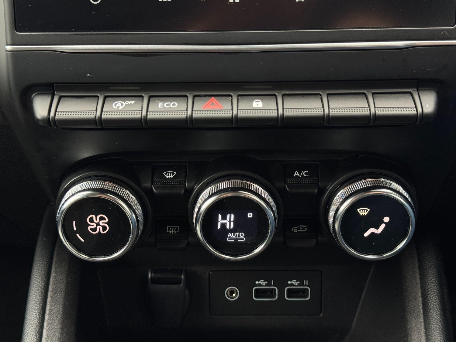 Used Renault Clio for sale - 78115511: Photo 29