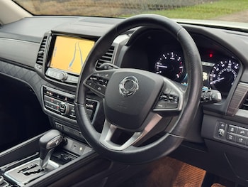 Used Ssangyong Rexton 2019 for sale - 79018439: Photo