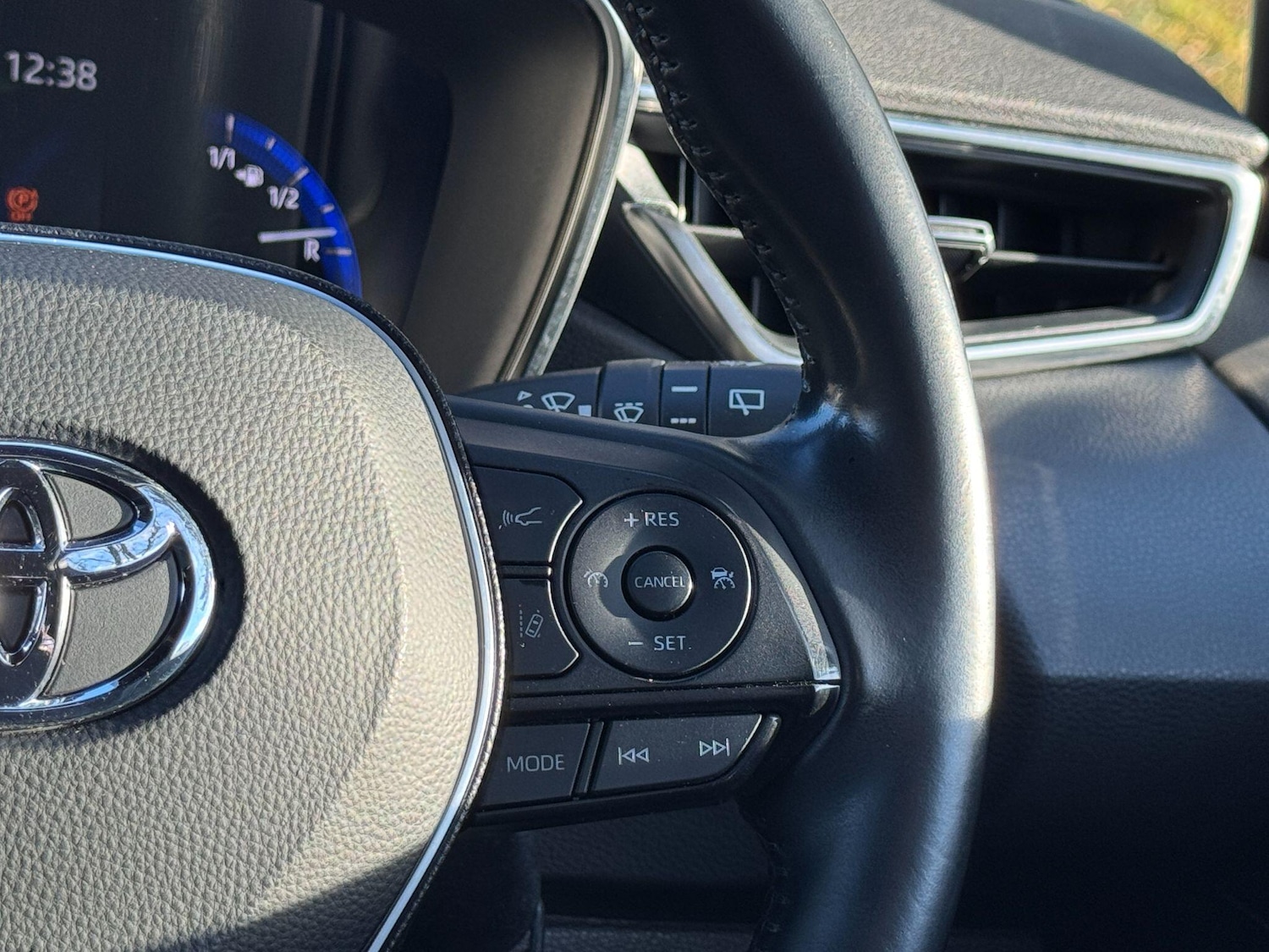 Used Toyota Corolla 2020 for sale - 76728665: Photo 60