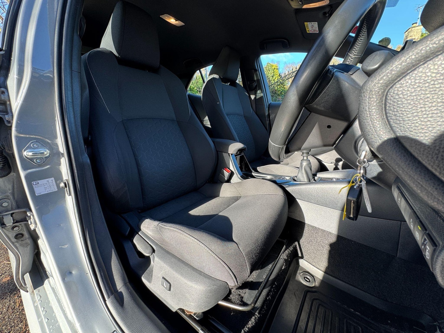 Used Toyota Corolla 2020 for sale - 76728665: Photo 64