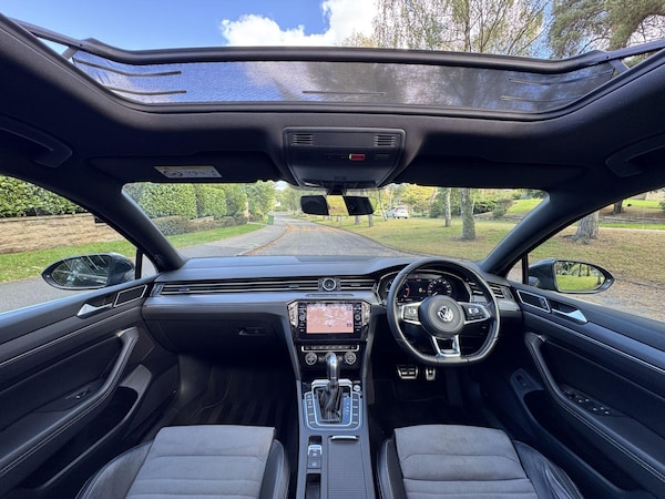 Used Volkswagen Passat 2018 for sale - 76072967: Photo 4