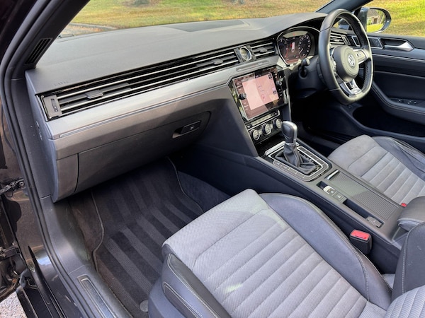 Used Volkswagen Passat 2018 for sale - 76072967: Photo 6