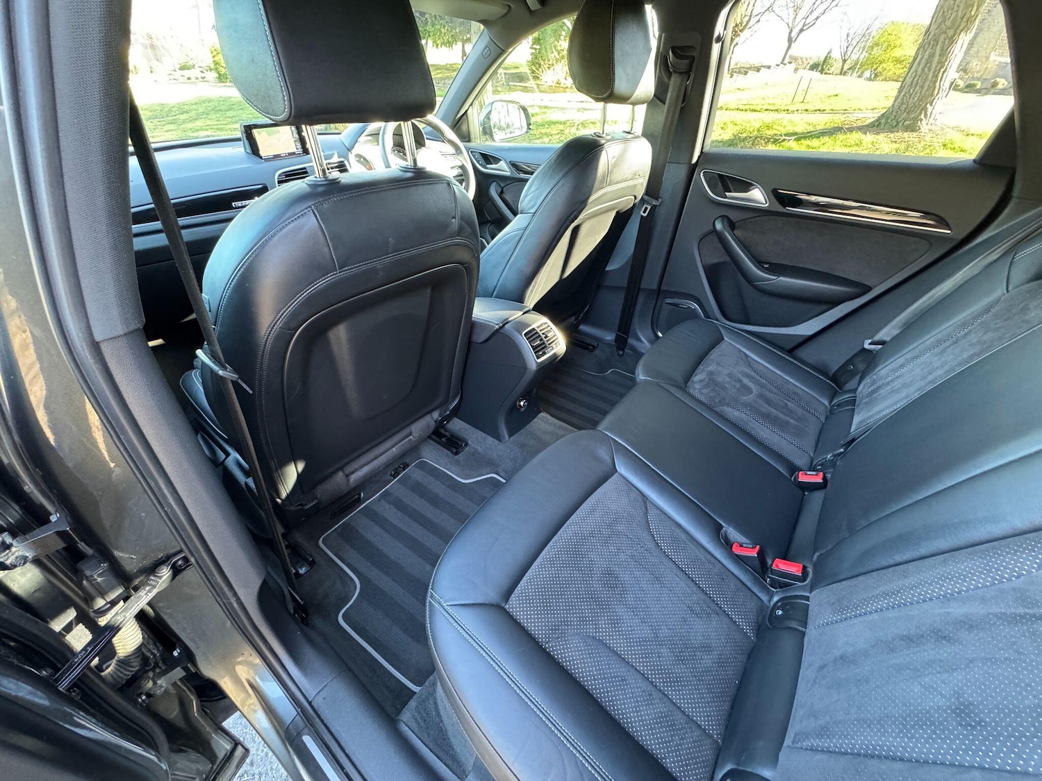 Used Audi Q3 2018 for sale - 77970308: Photo 13