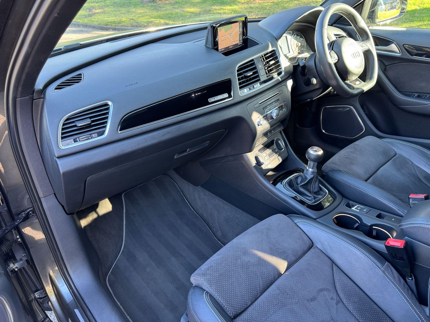 Used Audi Q3 2018 for sale - 77970308: Photo 19