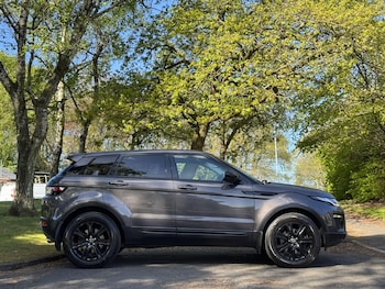 Used Land Rover Range Rover Evoque 2017 for sale - 78585729: Photo