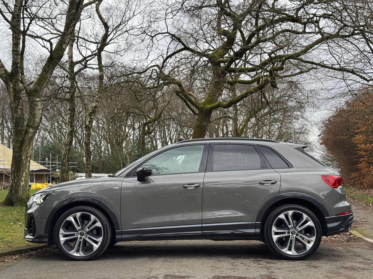 Used Audi Q3 2020 for sale - 77625231: Photo 3