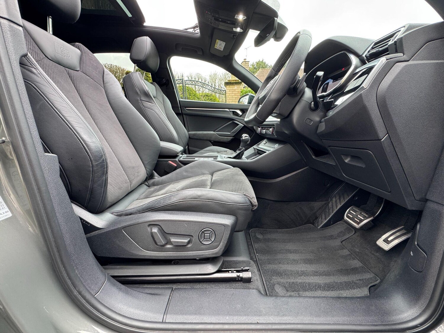 Used Audi Q3 2020 for sale - 77625231: Photo 74