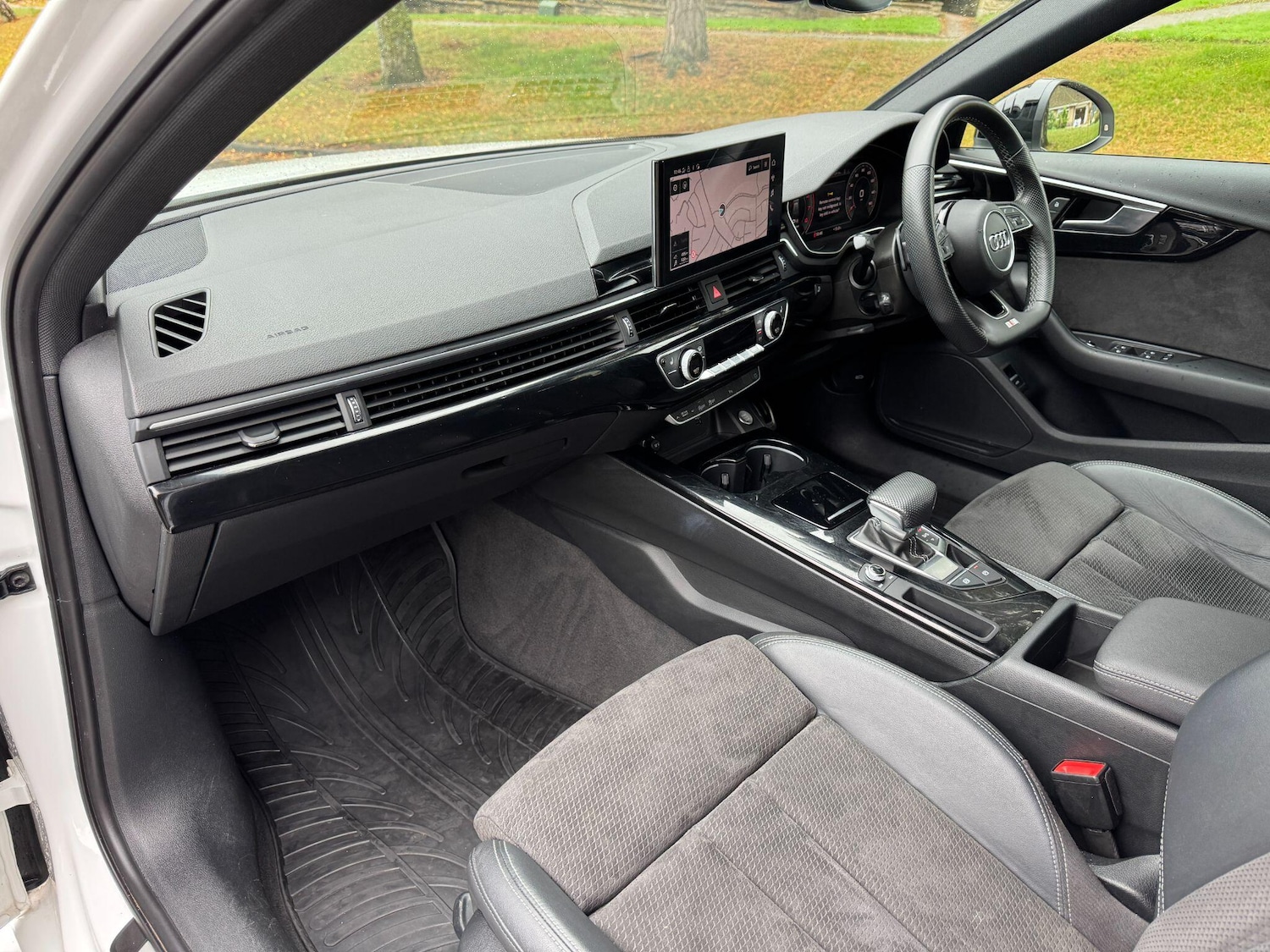 Used Audi A4 Avant 2021 for sale - 76189299: Photo 5