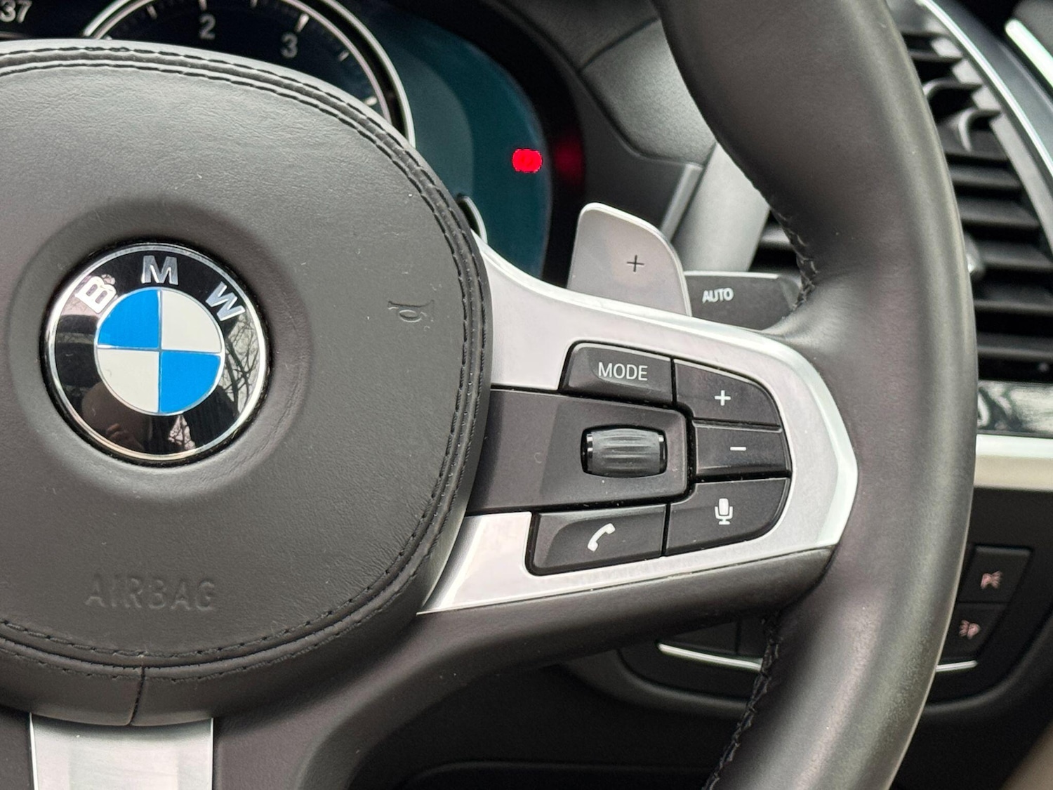 Used BMW X4 2018 for sale - 77215742: Photo 75