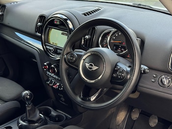 Used MINI Countryman 2017 for sale - 78586598: Photo
