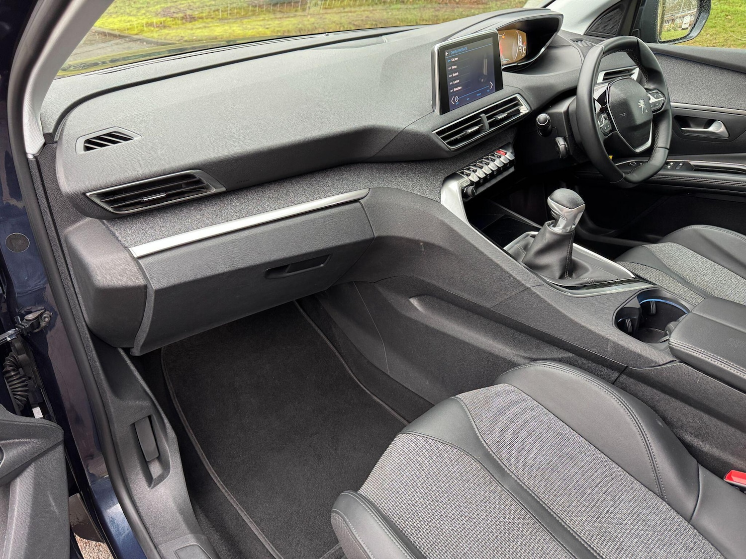 Used Peugeot 5008 2018 for sale - 77351444: Photo 16