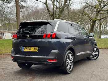 Used Peugeot 5008 2018 for sale - 77351444: Photo