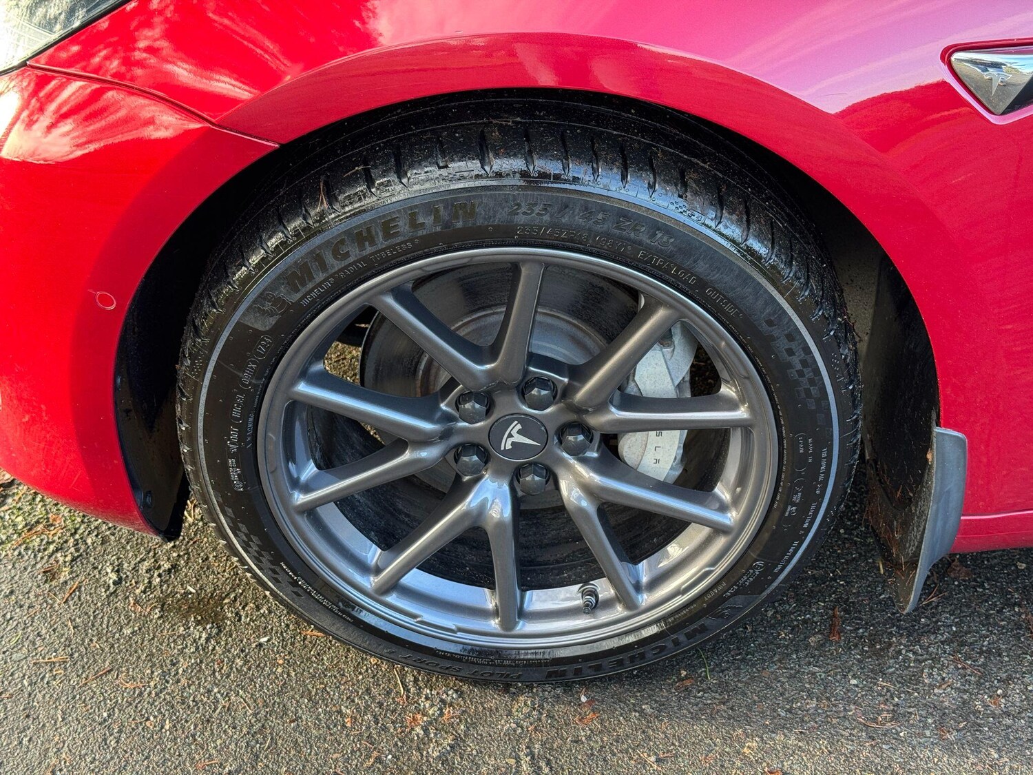 Used Tesla Model 3 2019 for sale - 77400913: Photo 32