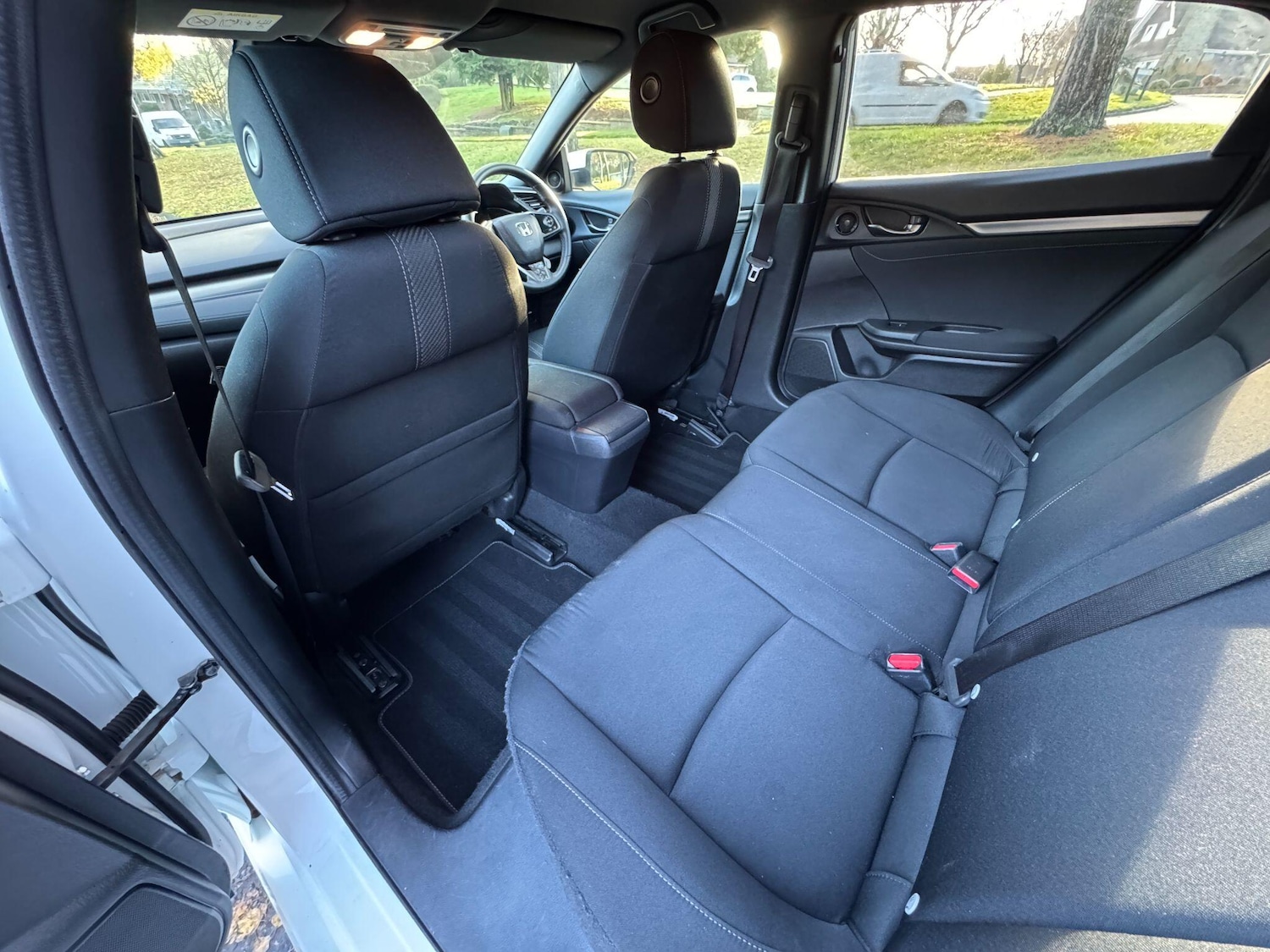 Used Honda Civic 2017 for sale - 76607278: Photo 13