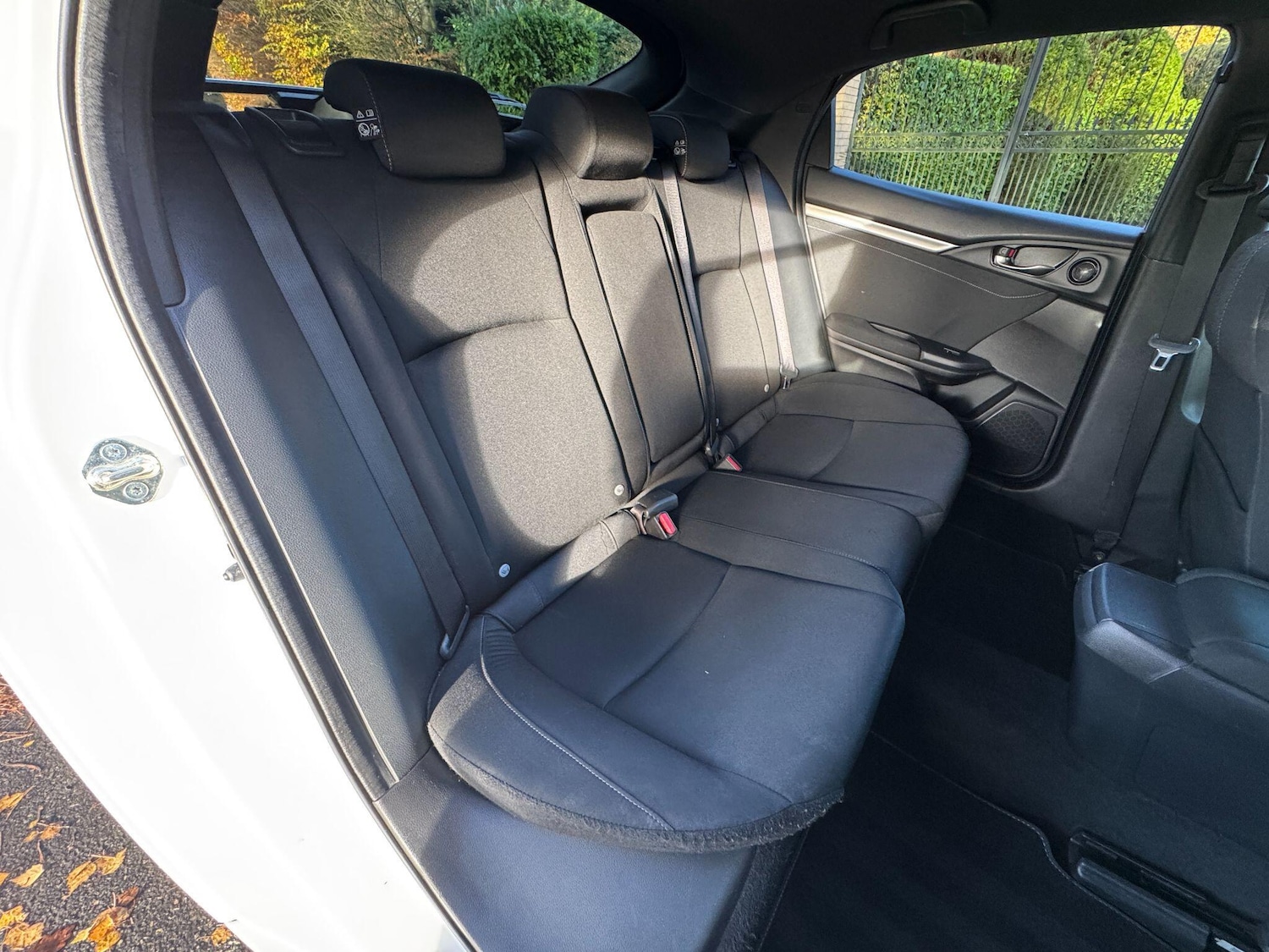 Used Honda Civic 2017 for sale - 76607278: Photo 29