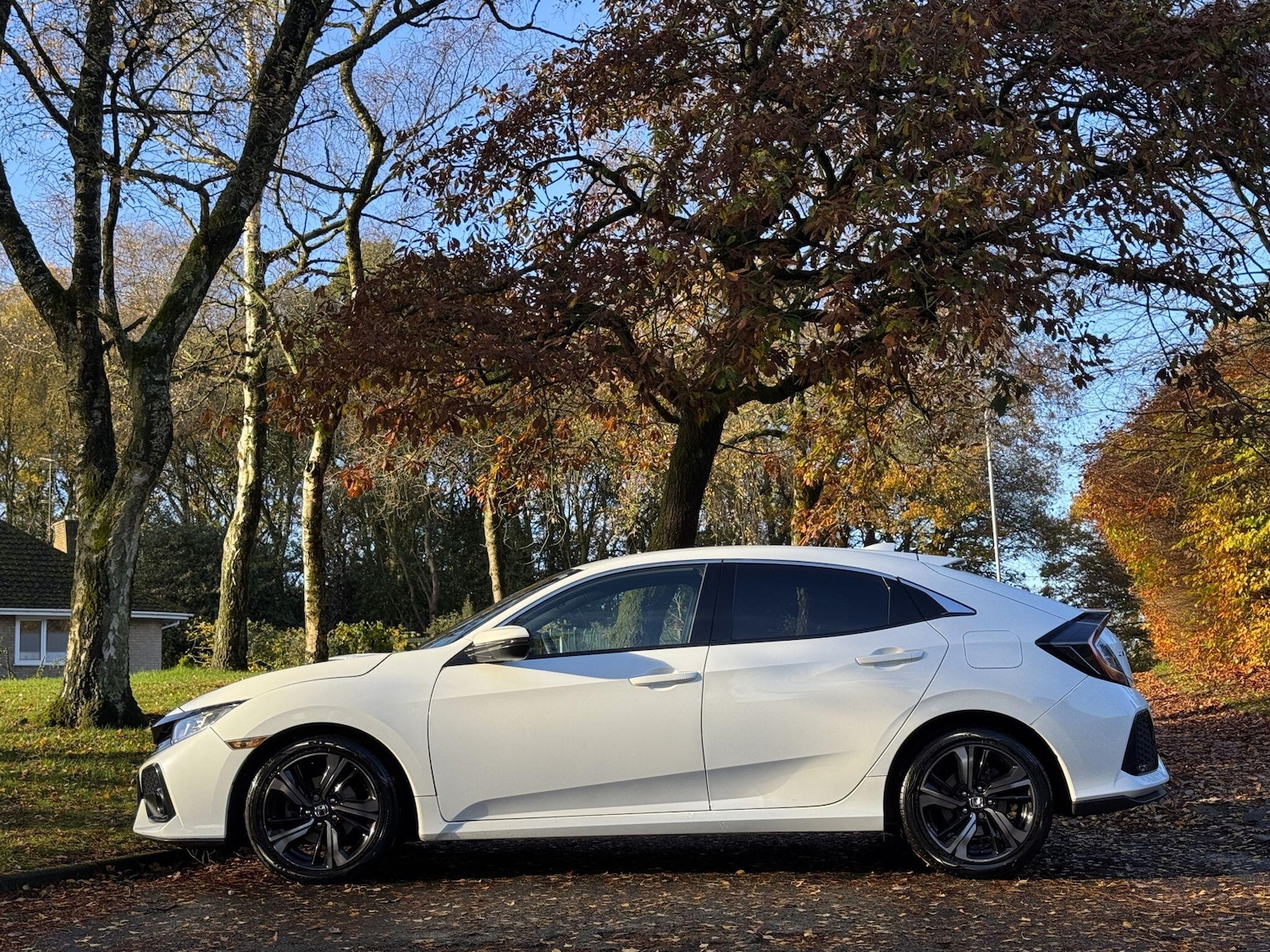 Used Honda Civic 2017 for sale - 76607278: Photo 3