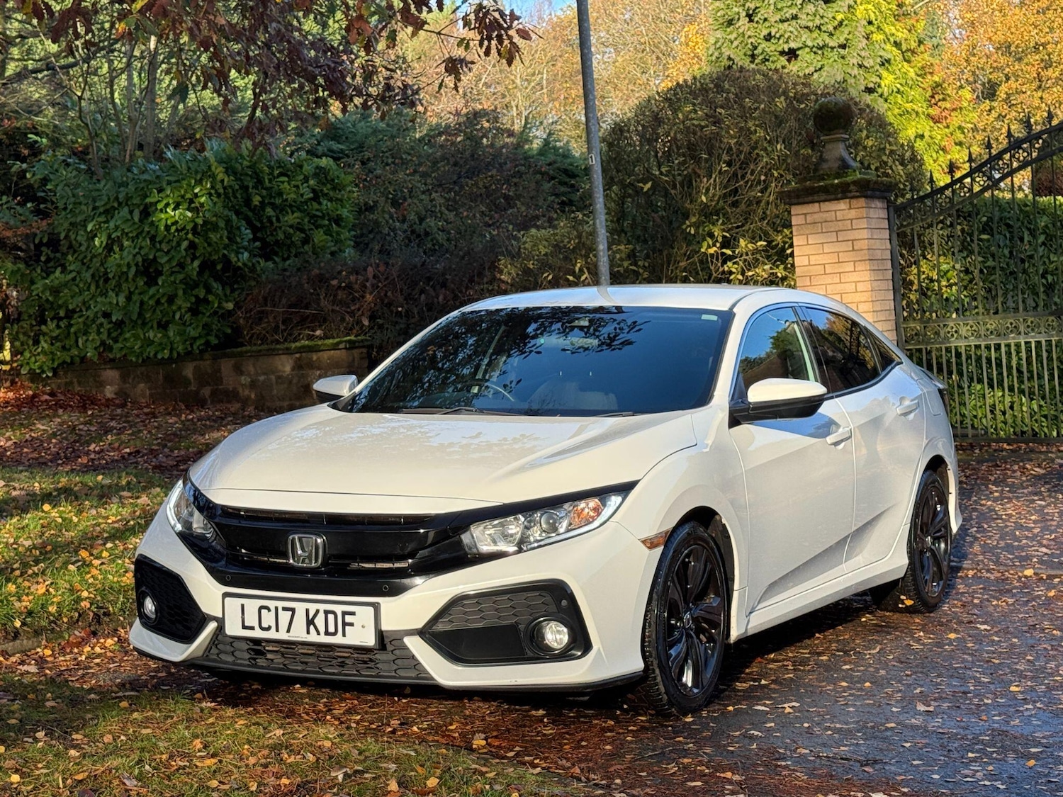 Used Honda Civic 2017 for sale - 76607278: Photo 41