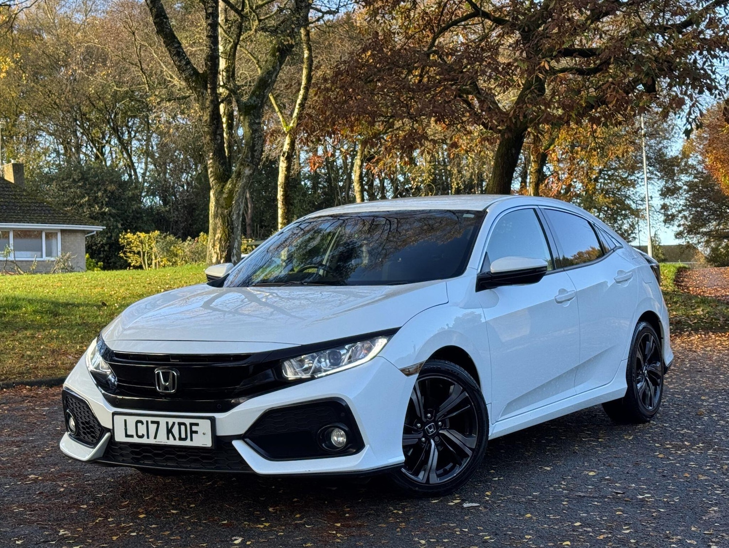 Used Honda Civic 2017 for sale - 76607278: Photo 47