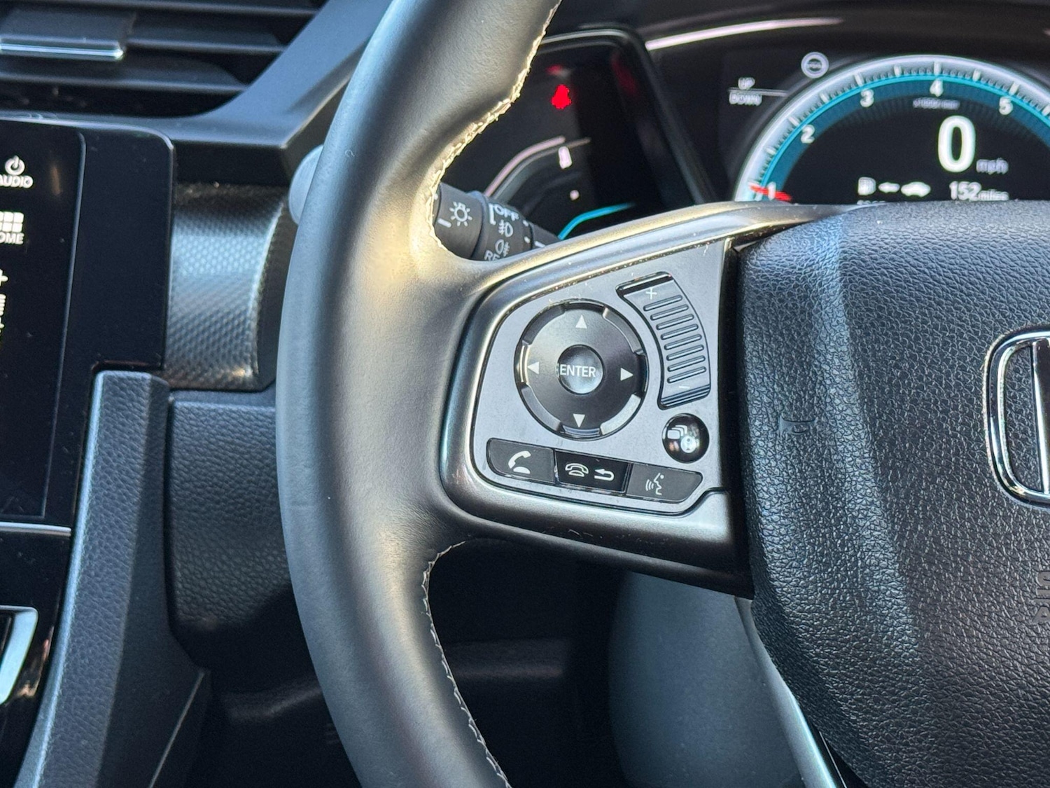 Used Honda Civic 2017 for sale - 76607278: Photo 52