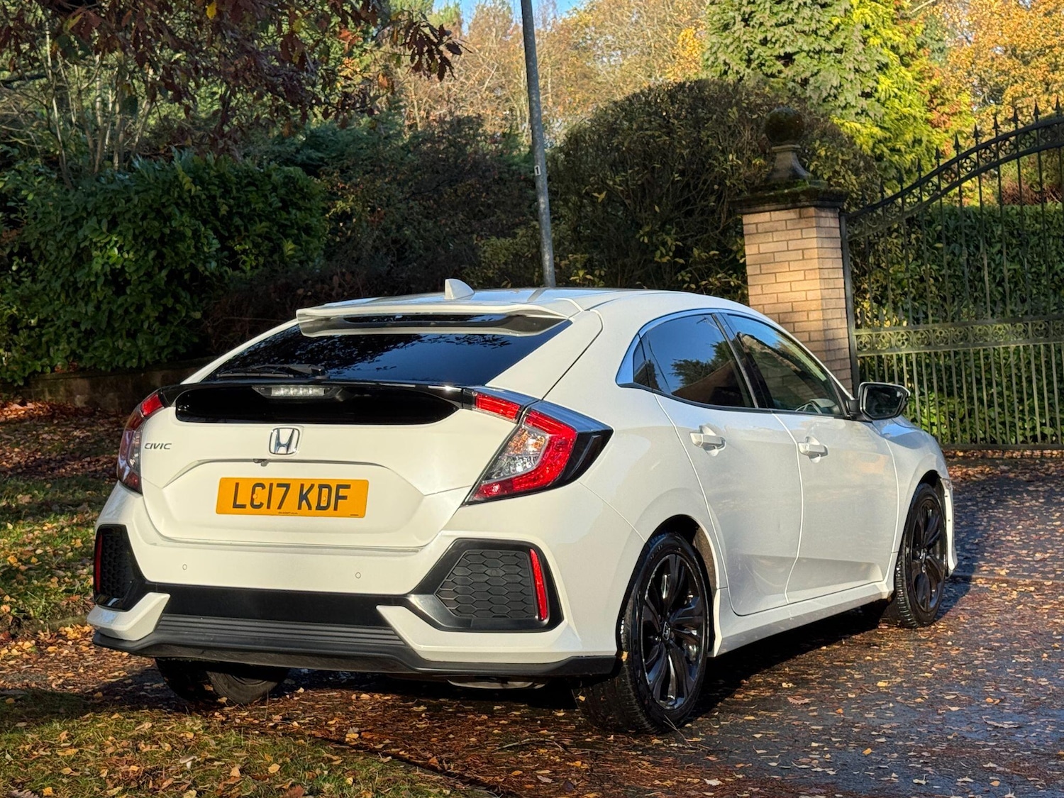 Used Honda Civic 2017 for sale - 76607278: Photo 55