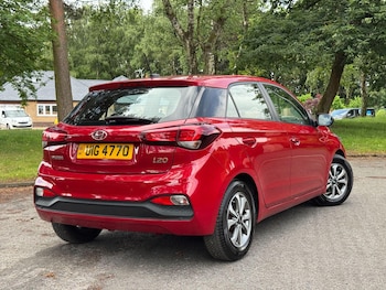 Used Hyundai i20 2019 for sale - 78982116: Photo