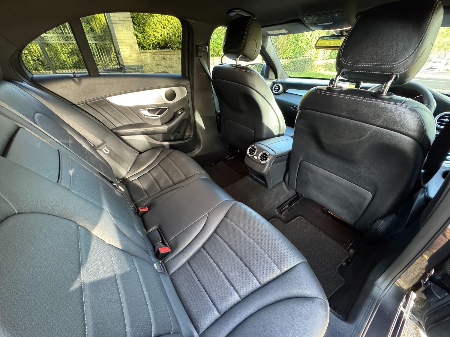 Used Mercedes-Benz C Class 2015 for sale - 76398093: Photo 12