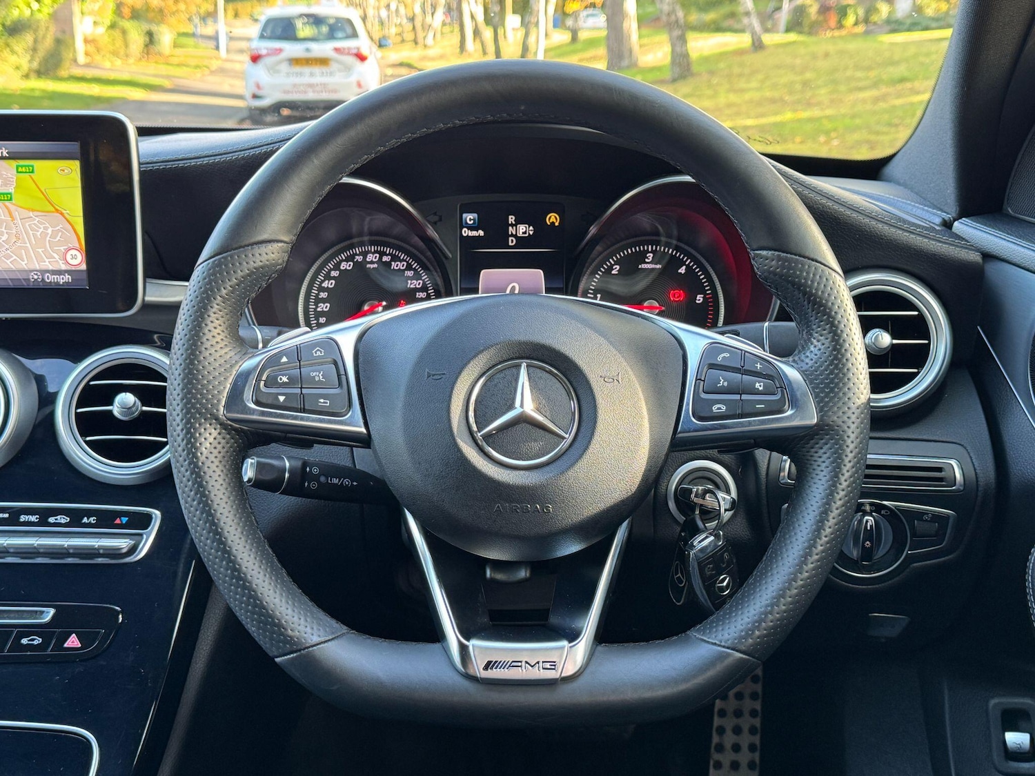 Used Mercedes-Benz C Class 2015 for sale - 76398093: Photo 40