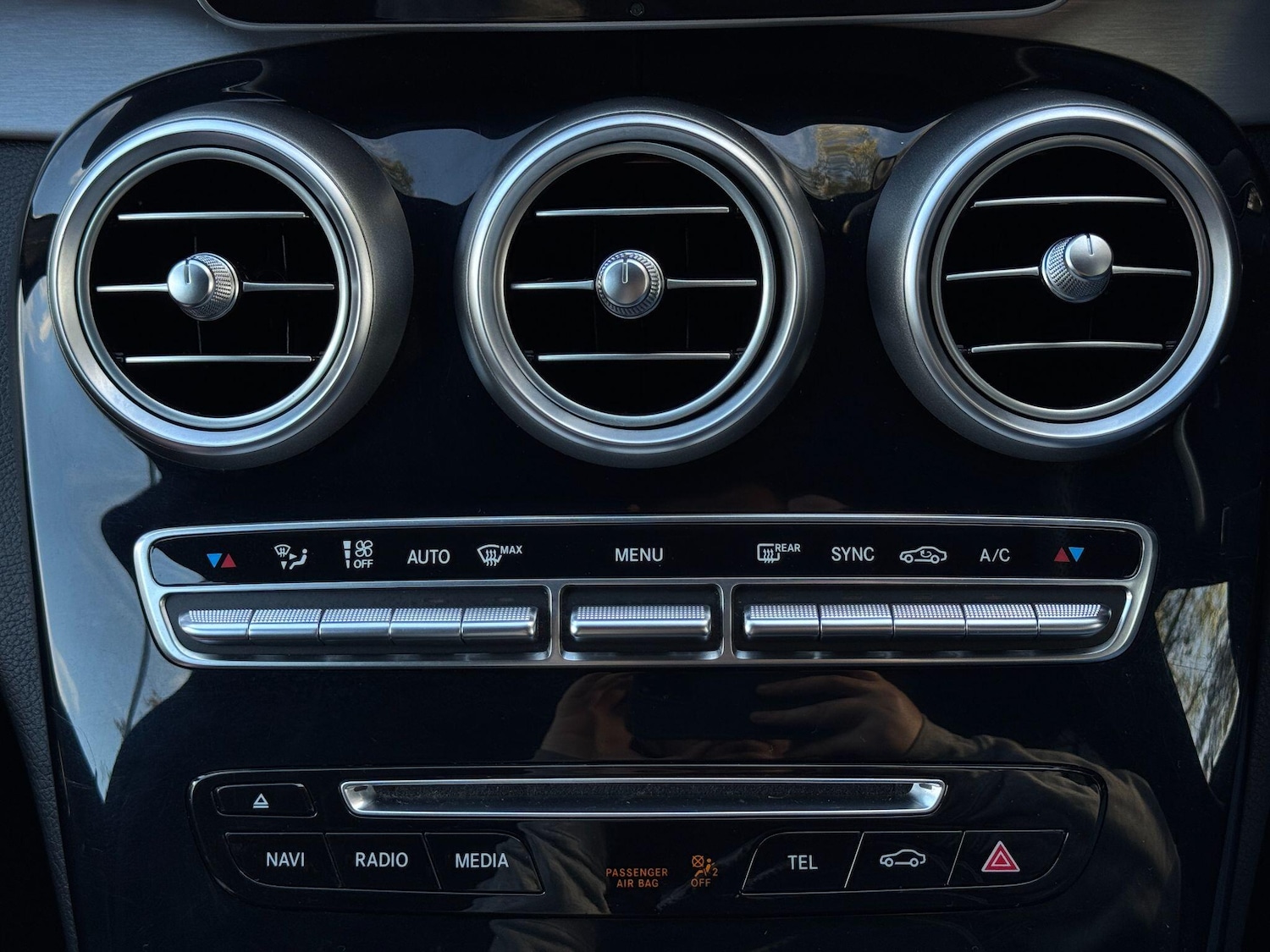 Used Mercedes-Benz C Class 2015 for sale - 76398093: Photo 42