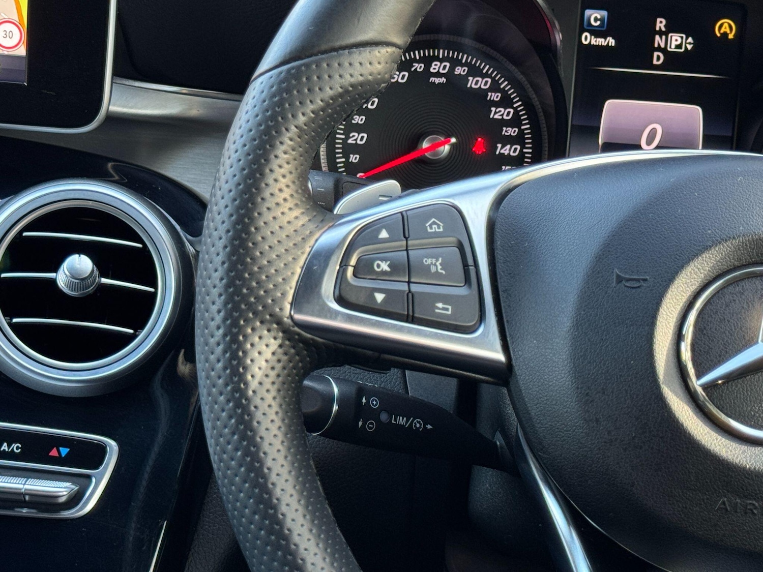 Used Mercedes-Benz C Class 2015 for sale - 76398093: Photo 56