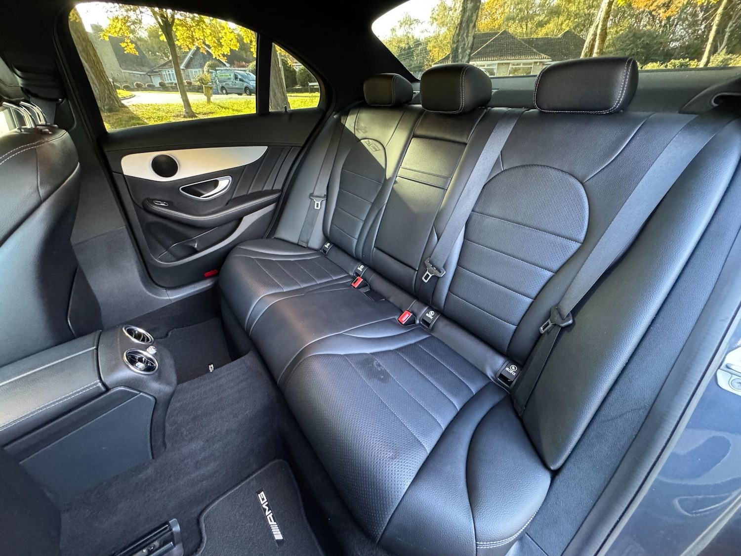 Used Mercedes-Benz C Class 2015 for sale - 76398093: Photo 73