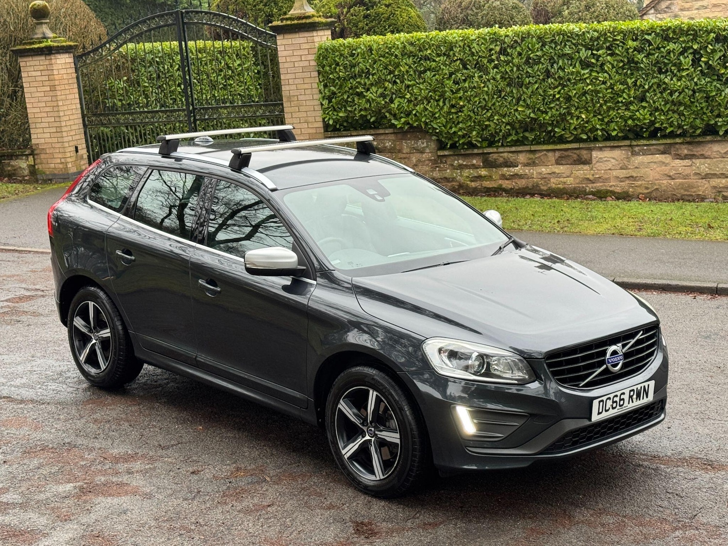 Used Volvo XC60 2017 for sale - 77351567: Photo 10