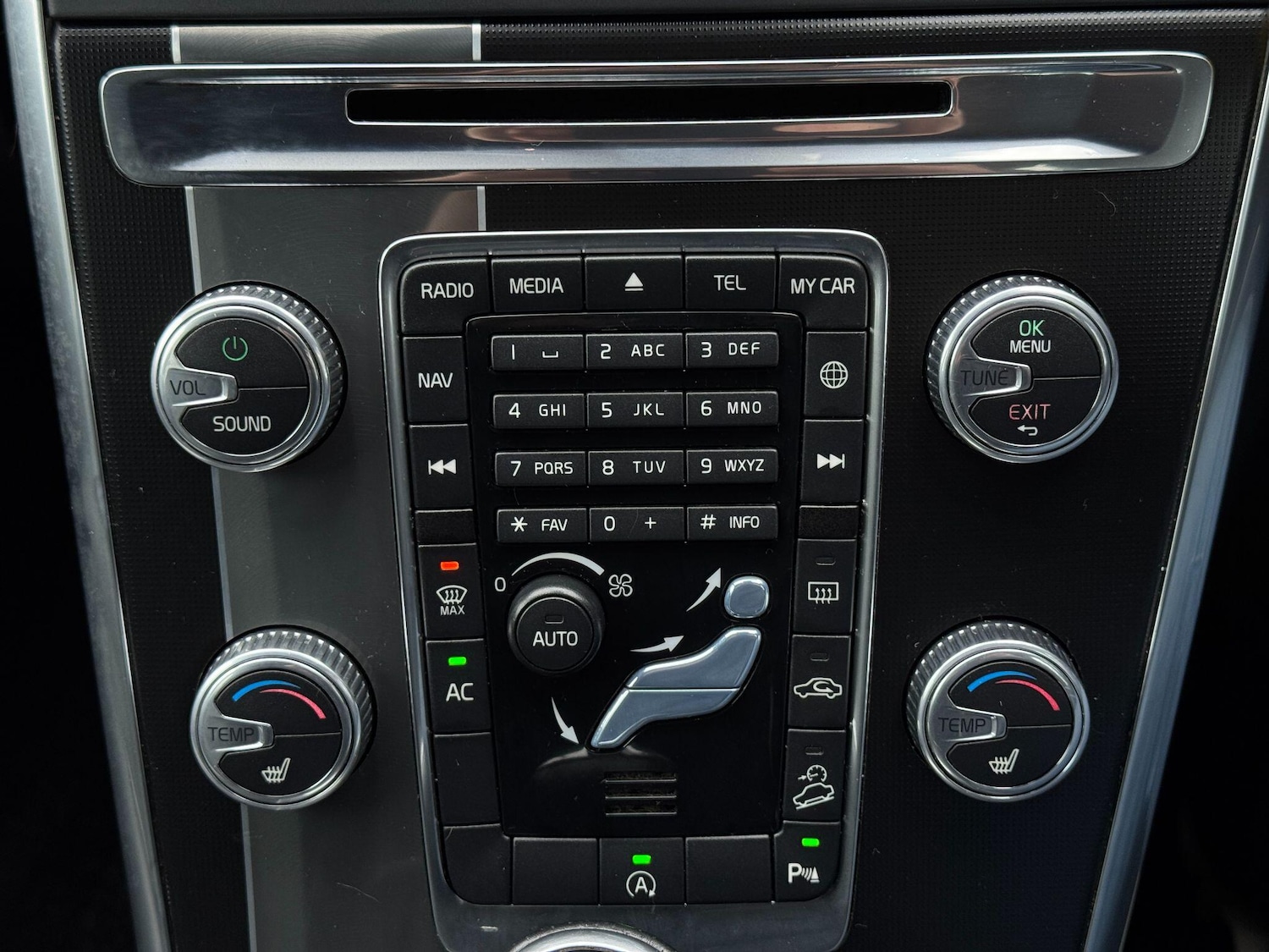 Used Volvo XC60 2017 for sale - 77351567: Photo 16