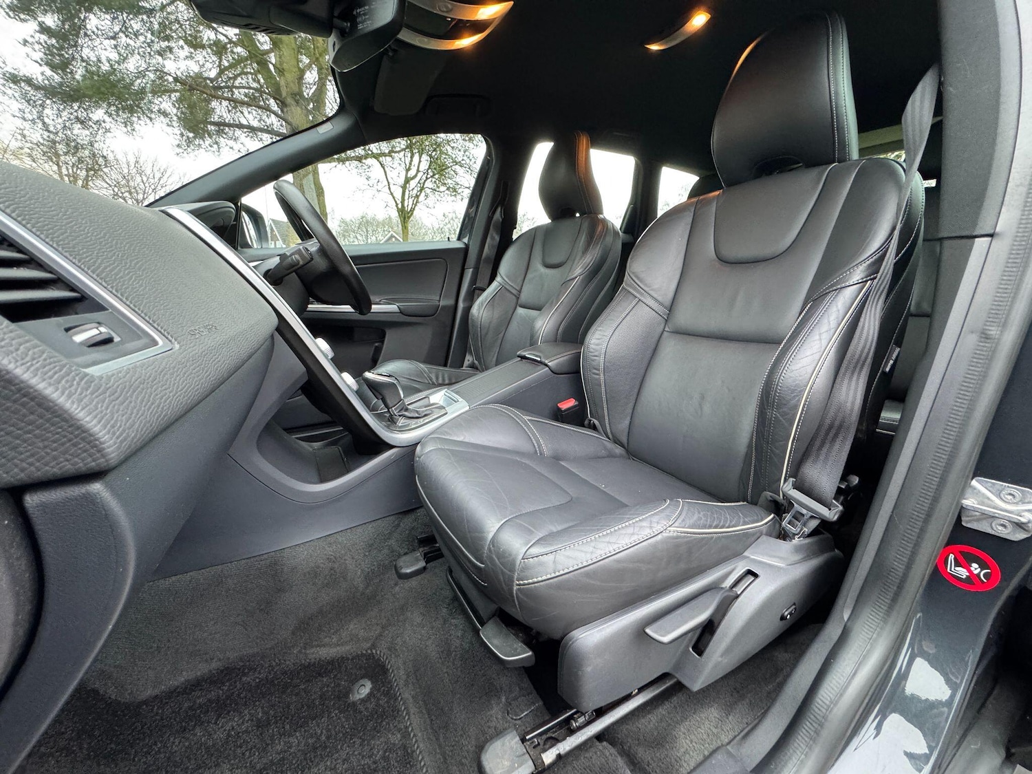 Used Volvo XC60 2017 for sale - 77351567: Photo 5