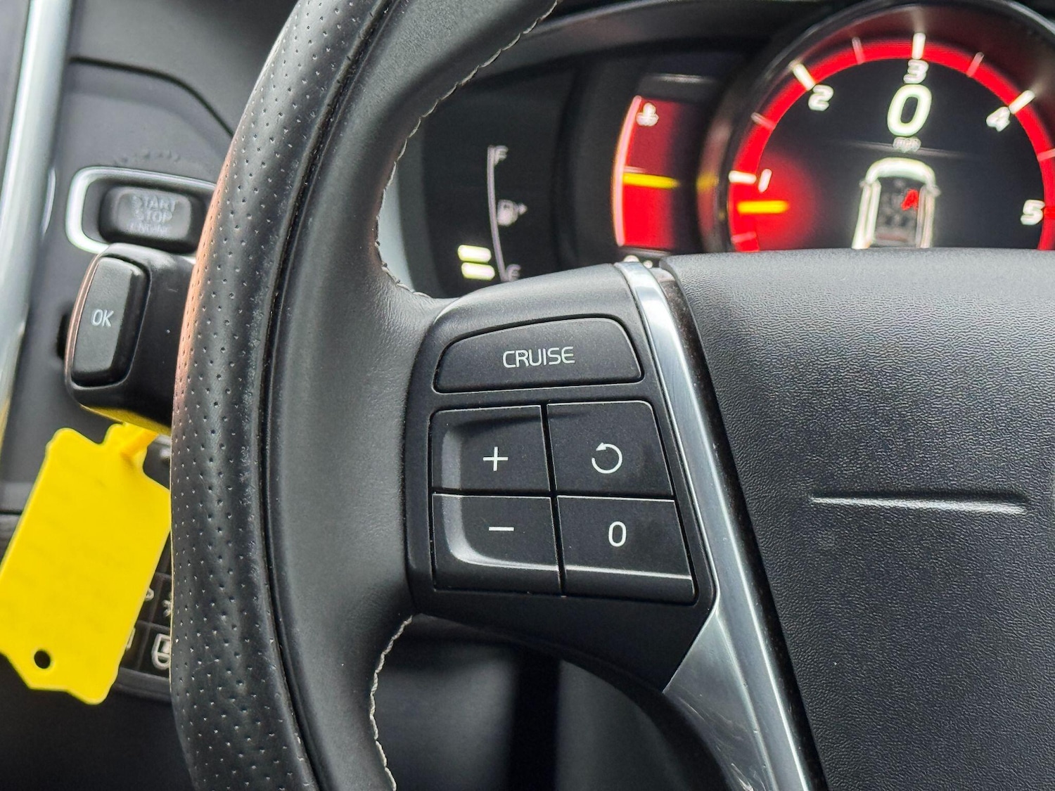 Used Volvo XC60 2017 for sale - 77351567: Photo 61