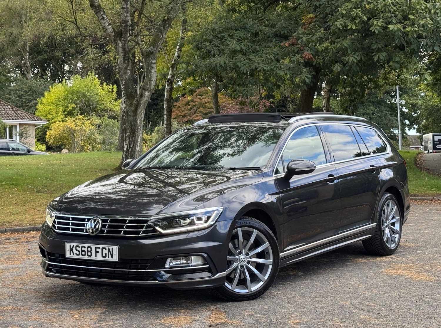 Used Volkswagen Passat 2018 for sale - 76865422: Photo 1