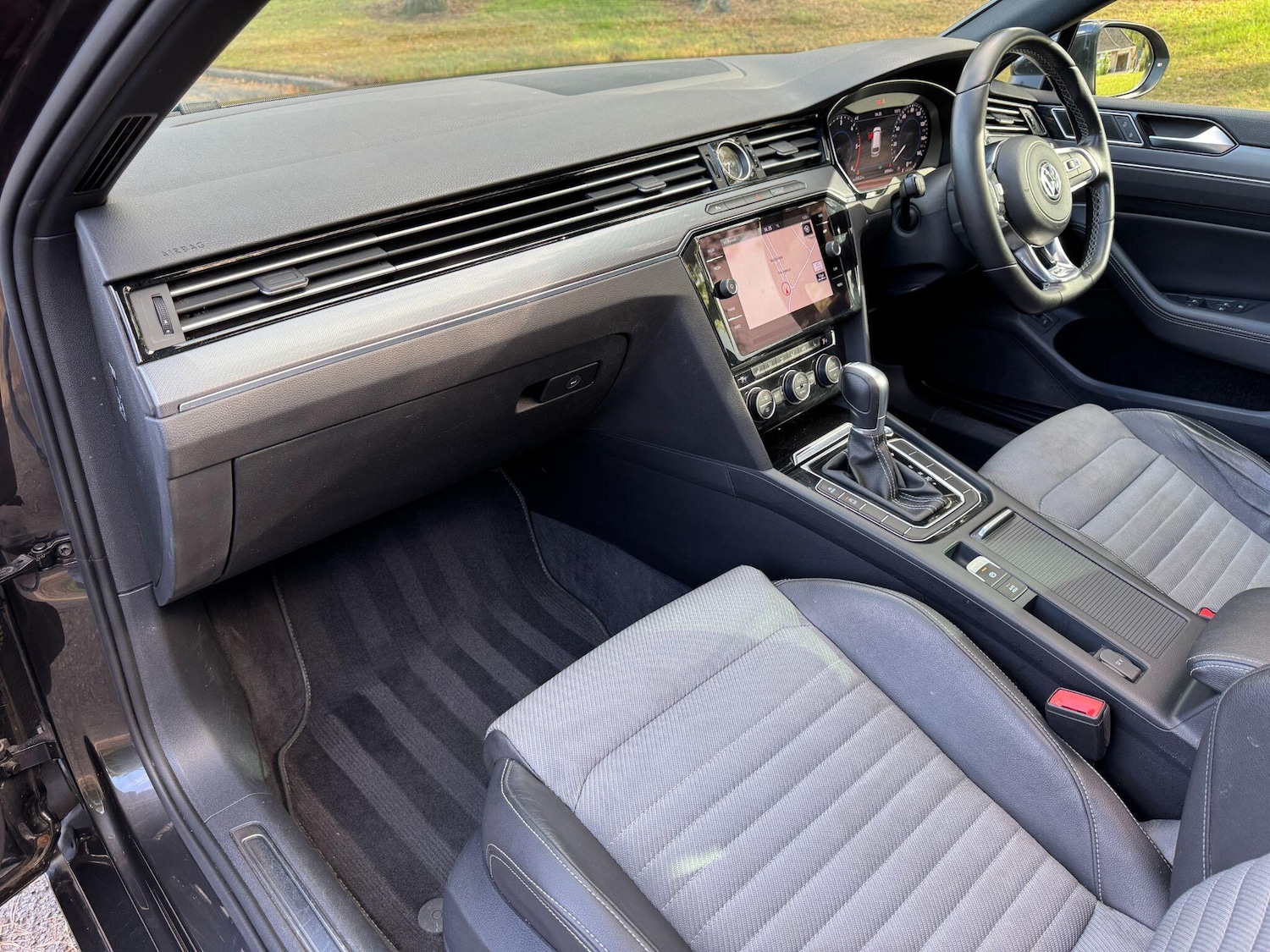 Used Volkswagen Passat 2018 for sale - 76865422: Photo 6