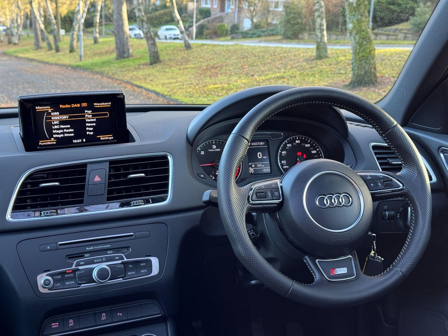 Used Audi Q3 2015 for sale - 76759487: Photo 24